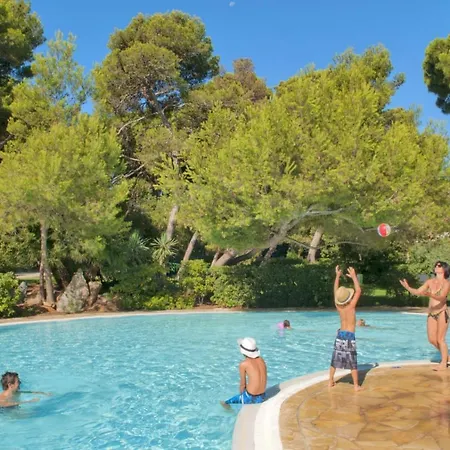 Apartment La Pinede 2p 4/5p Sv Hyères
